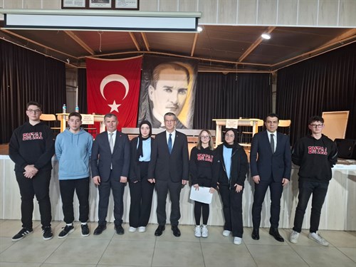 Kaymakamımız Tamer ORHAN Liseler Arası Münazara Etkinliğine Katıldı.