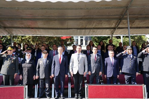 İlçemizde 23 Nisan Ulusal Egemenlik ve Çocuk Bayramının 105. Yılı Coşku ile Kutlandı.